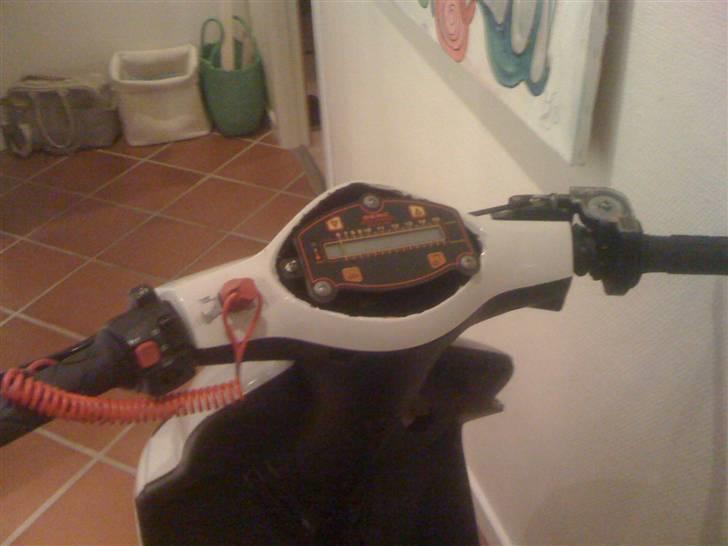 Yamaha Jog RR  DMU solgt billede 7