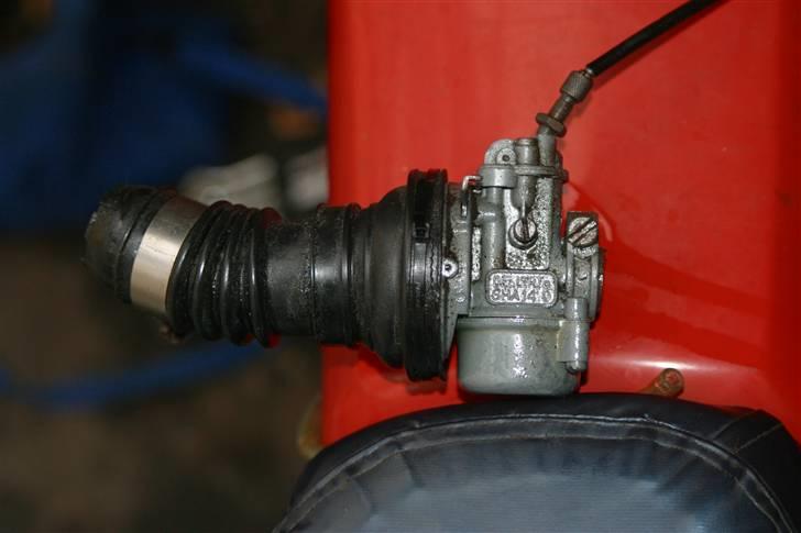 Gilera Touring 50 - Dejlig simpel karburator billede 7