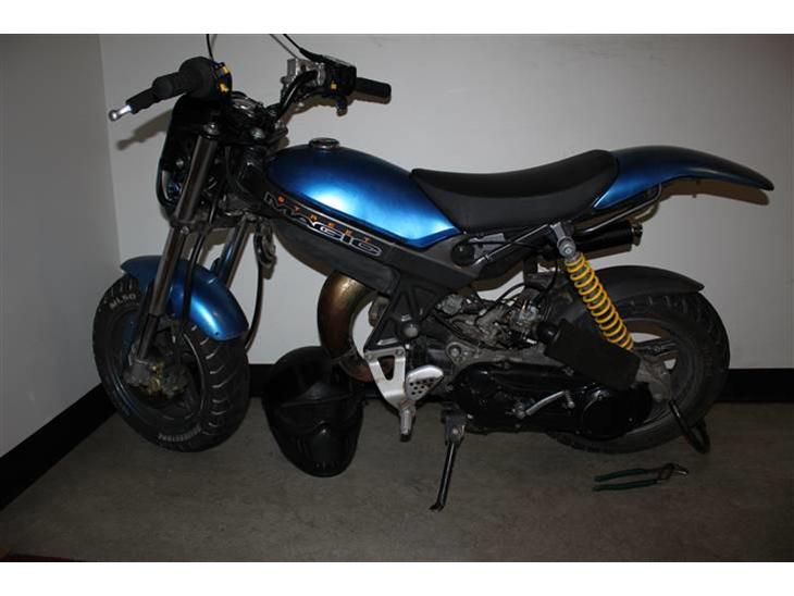 {{currentPhoto.altText}} billede {{currentPhoto.number}}