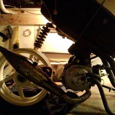 Aprilia sonic sr lc sd hukket op.