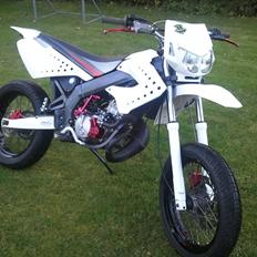 Derbi Senda Xtreme SM (SOLGT)