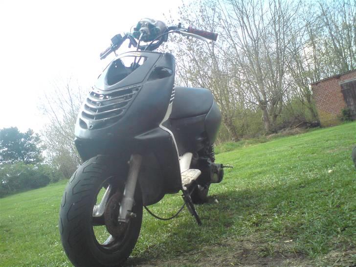 Aprilia sonic FØR byttet til SR - som den ser ud nu !!!! billede 1