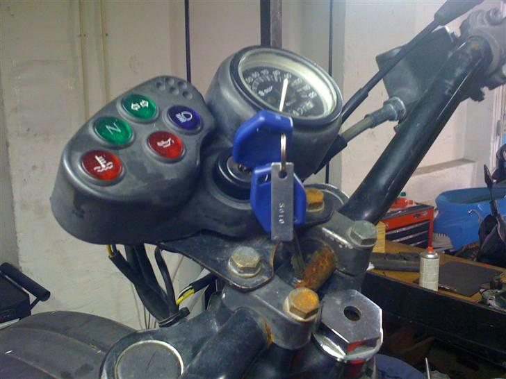 Suzuki RMX (Byttet til Stalker) billede 9