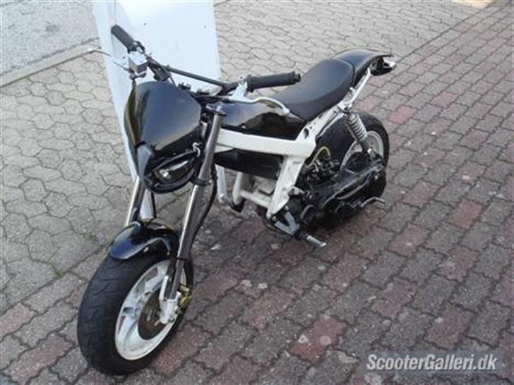 Suzuki street magic ( solgt ) billede 5