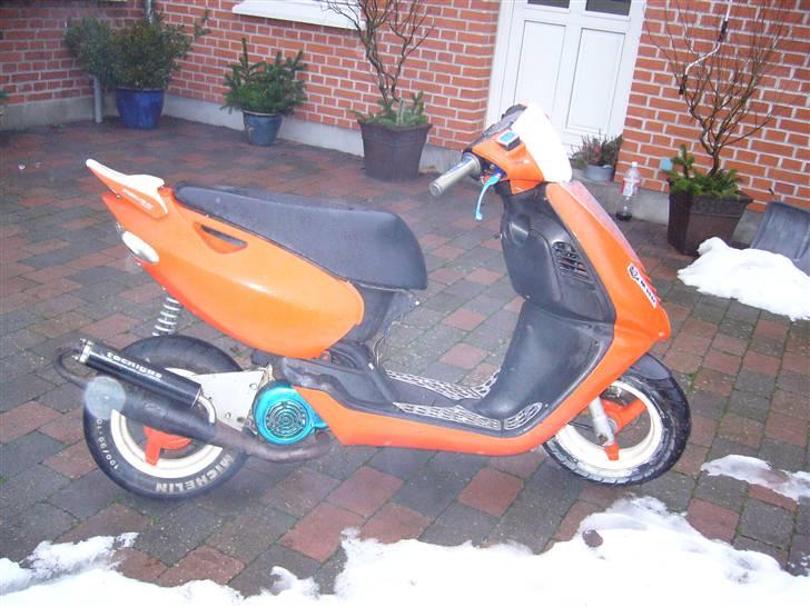 Aprilia Sonic - SOLGT billede 3