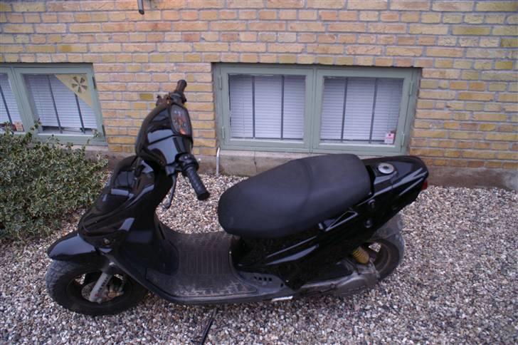 PGO Hot 50 *SOLGT* billede 2