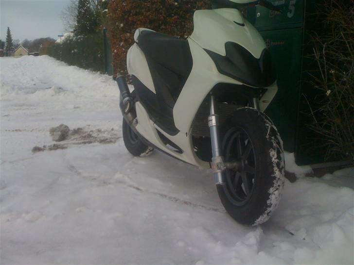 Yamaha Jog RR  DMU solgt billede 16