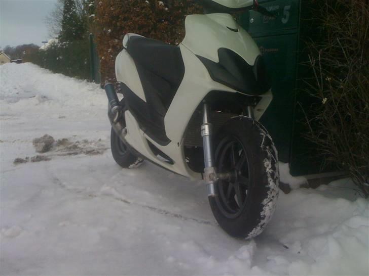 Yamaha Jog RR  DMU solgt billede 17