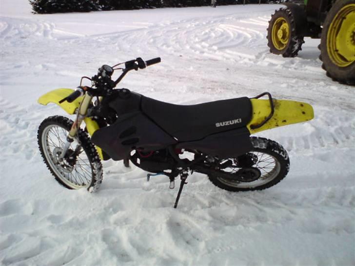 Suzuki RMX Byttet1 gang Solgt1 billede 3