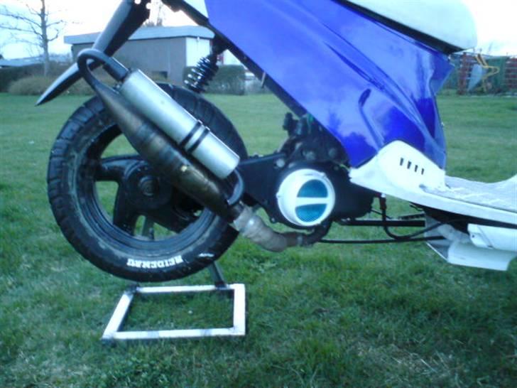 PGO POPHOT  - Nyt billed.. grisetryne og self. min pitstand :D billede 4