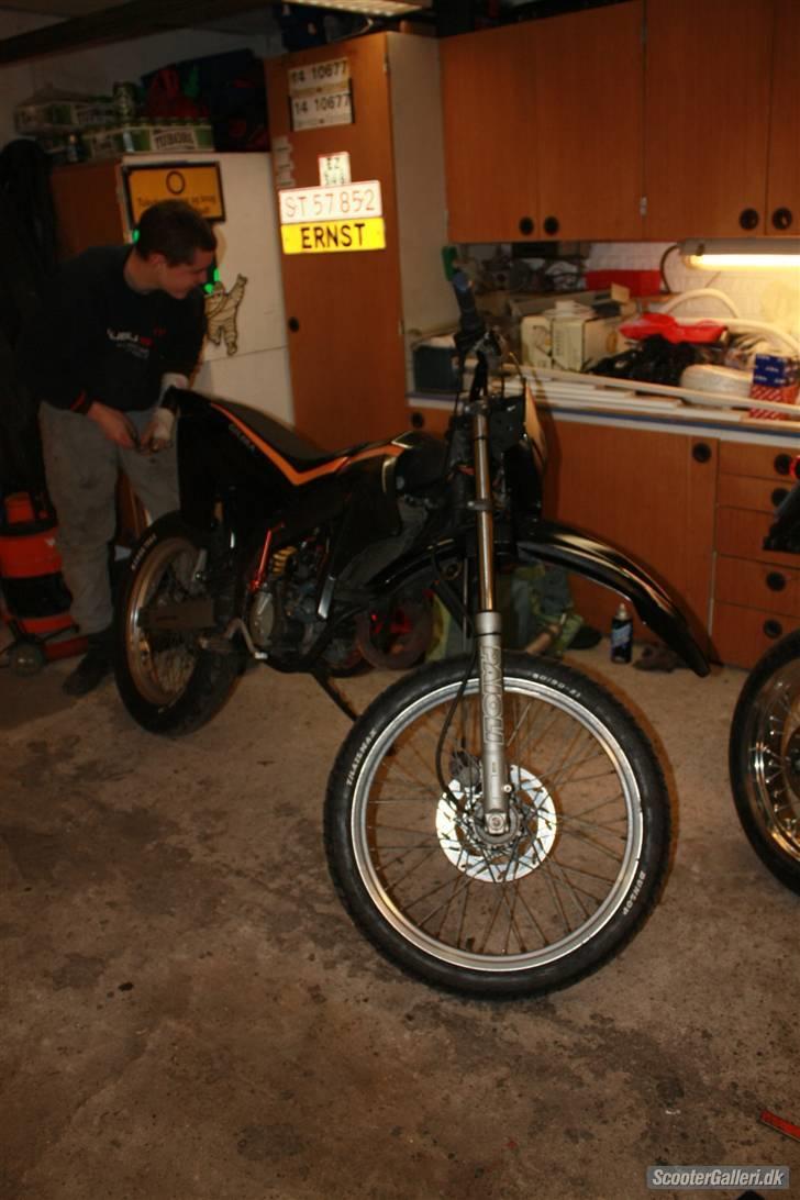 Gilera RCR Byttet - Ja se dog vild dyret!! der ikke lige pt kan køre men det kunne den da der ;) billede 9