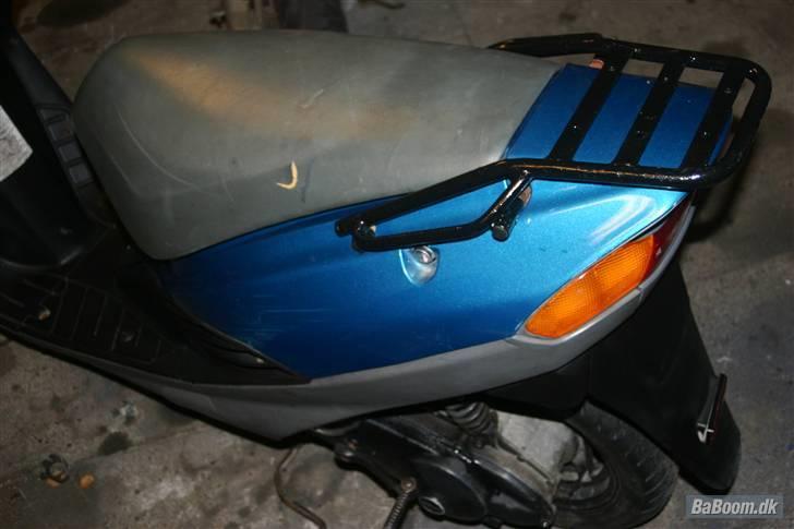 Suzuki Adress Ap50 *solgt* - Lidt ridser er der jo :) billede 4