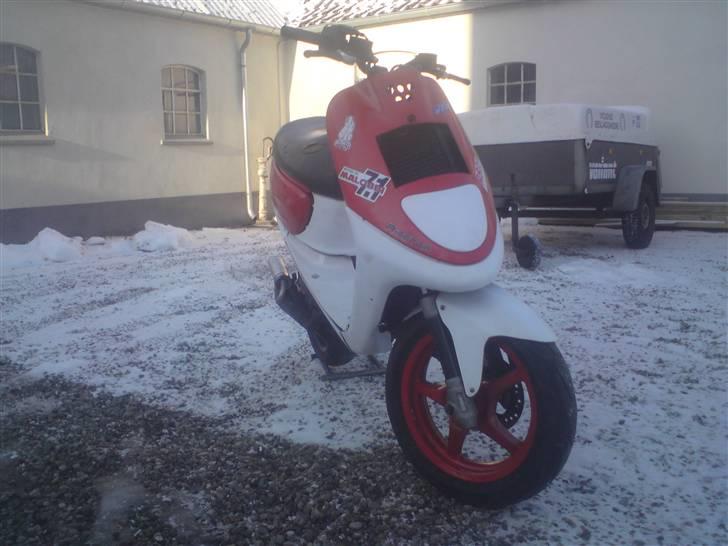 Yamaha Jog Rox lc DD (SOLGT) billede 2