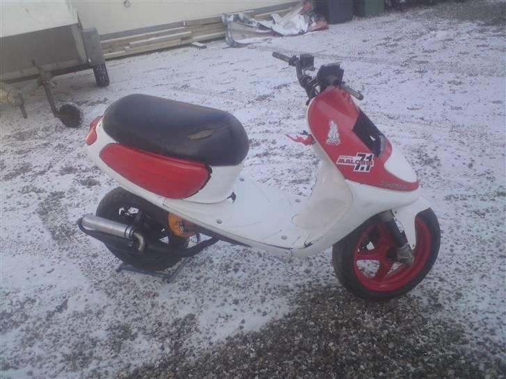 Yamaha Jog Rox lc DD (SOLGT) billede 3