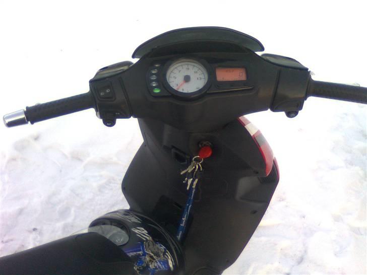 Piaggio NRG Power DT ™ Byttet billede 11