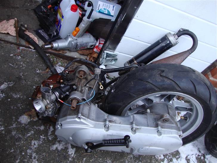 PGO hot 50/Jog R billede 5