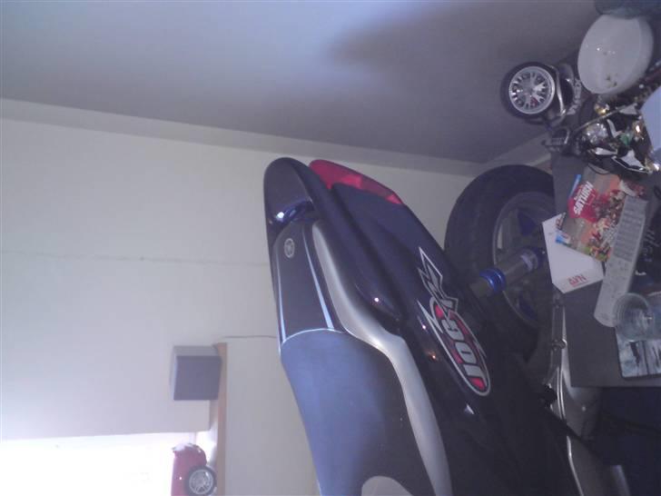 Yamaha Jog R  SOLGT - da scooteren aldrig har kørt om vinteren må man jo heller fortsætte den gode stil :D billede 10