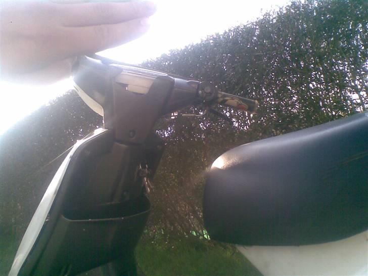 Yamaha Jog As <{SOLGT}> billede 2