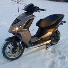 Piaggio nrg power dt (solgt)