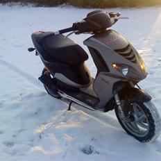 Piaggio nrg power dt (solgt)