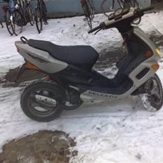 Peugeot speedfight 1Evo(skrottet)