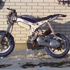 Suzuki street magic >>solgt<<