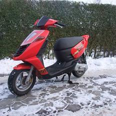 Aprilia Sonic GP (Solgt)