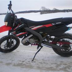Derbi senda sm x-treme solgt 