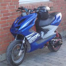 Yamaha Aerox LC DD Redtop