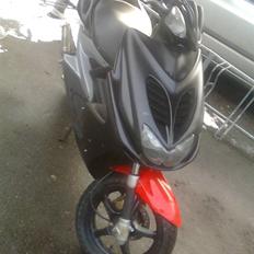 Yamaha Aerox 