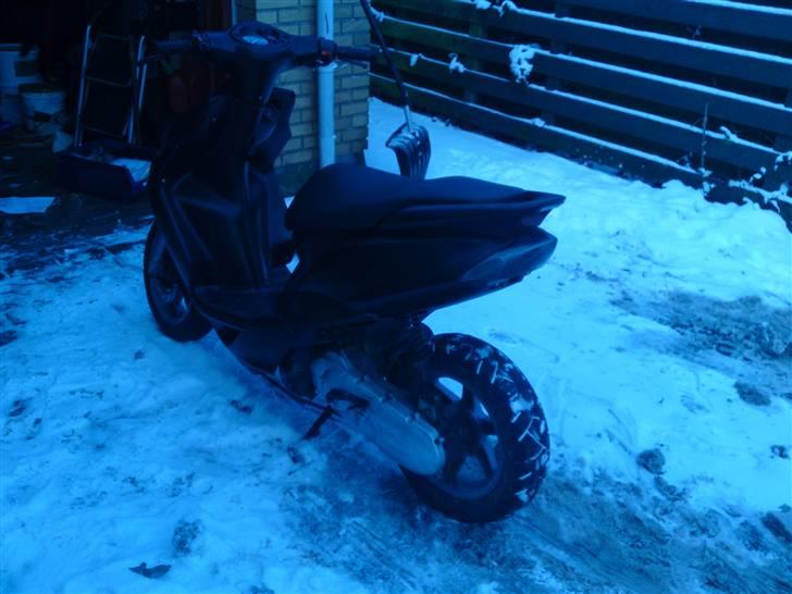 Yamaha Jog R/ byttes kom med bud billede 1