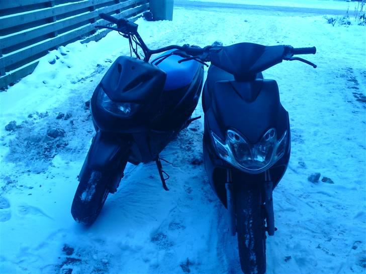 Yamaha Jog R/ byttes kom med bud billede 6