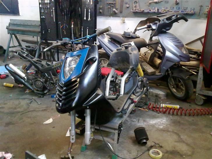 Aprilia sonic <byttet> PMX [Tidl. scooter] billede 11