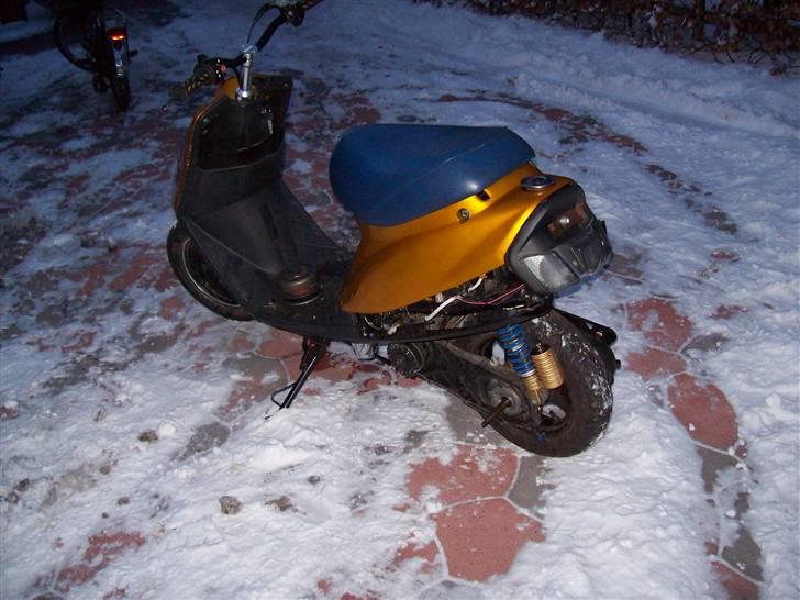 Yamaha jog as ¤byttet¤  billede 2