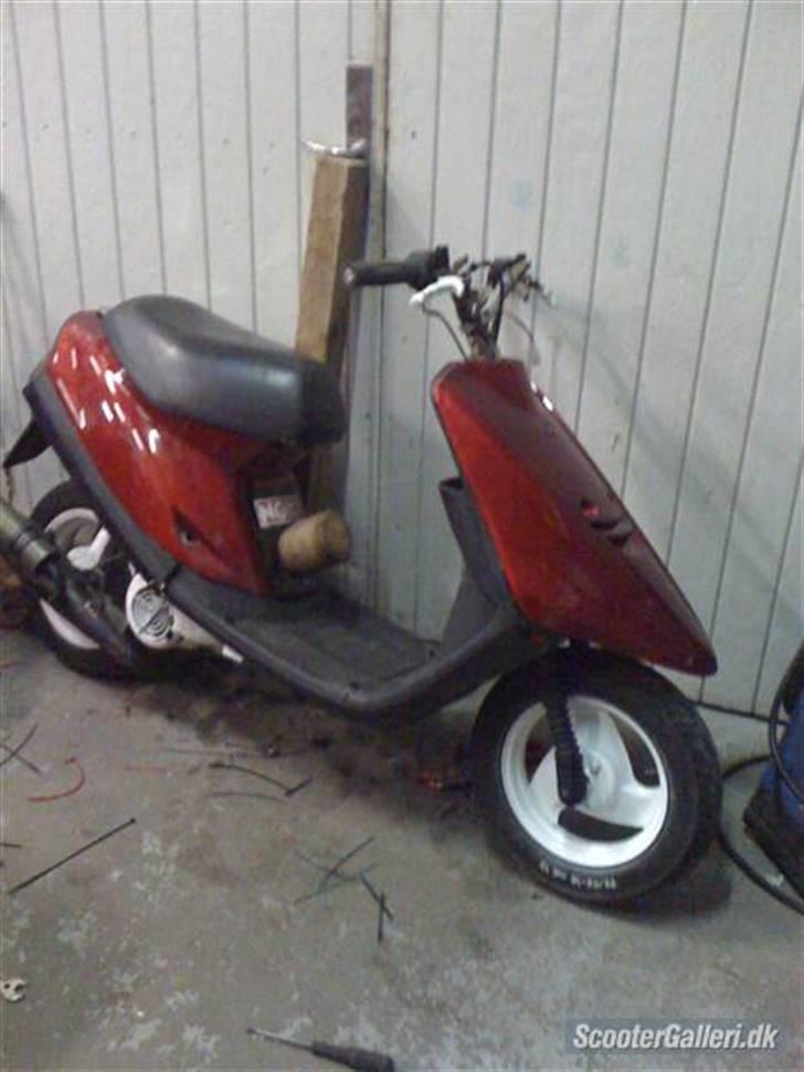 Yamaha jog - Billeder lånt af gammel ejer. billede 1