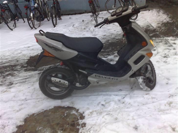 Peugeot speedfight 1Evo(skrottet) - sådan så den ud da jeg fik den til at køre billede 3