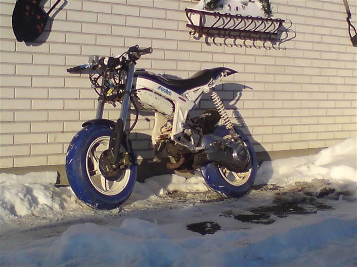 Suzuki street magic >>solgt<< billede 1