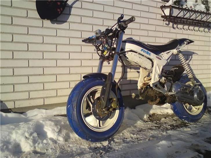 Suzuki street magic >>solgt<< billede 5