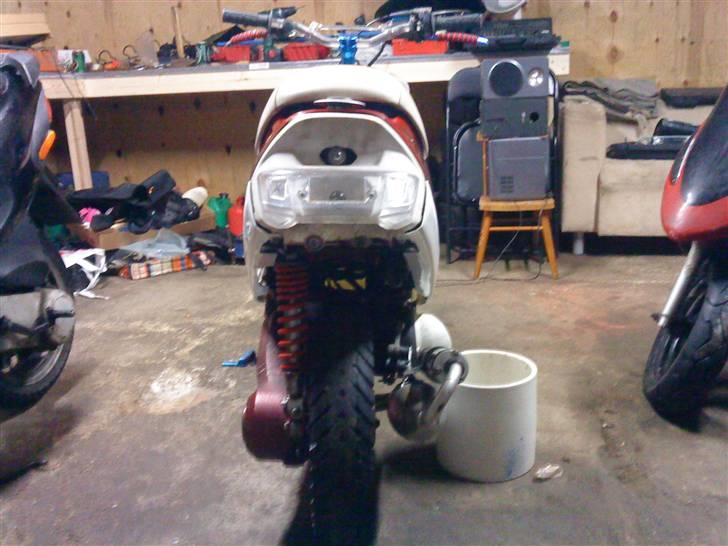 Yamaha jog solgt - som den ser ud nu billede 4