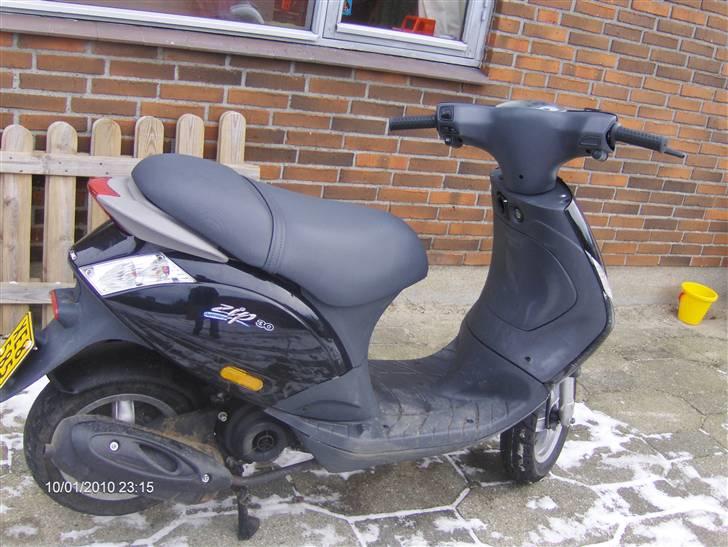 Piaggio New Zip 4T billede 2