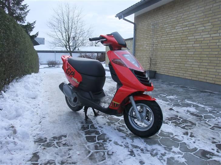 Aprilia Sonic GP (Solgt) billede 2