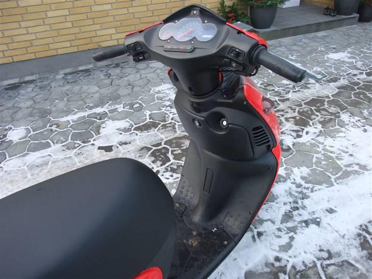 Aprilia Sonic GP (Solgt) billede 5