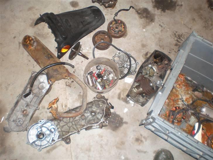 Honda melody mini sælge i dele  billede 3