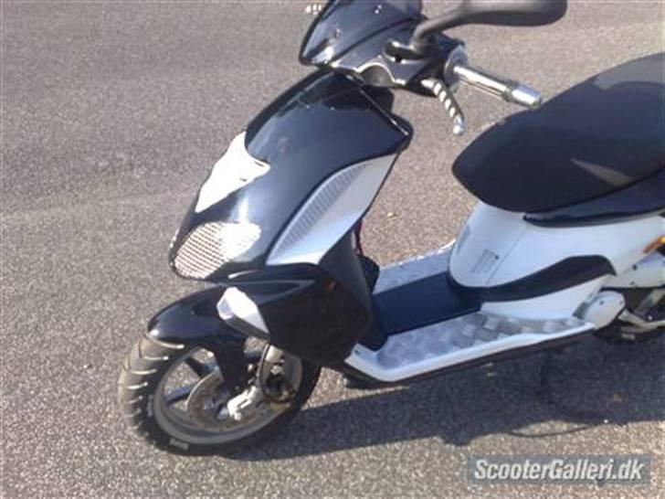 Piaggio NRG Power DT (TIL SALG) billede 1