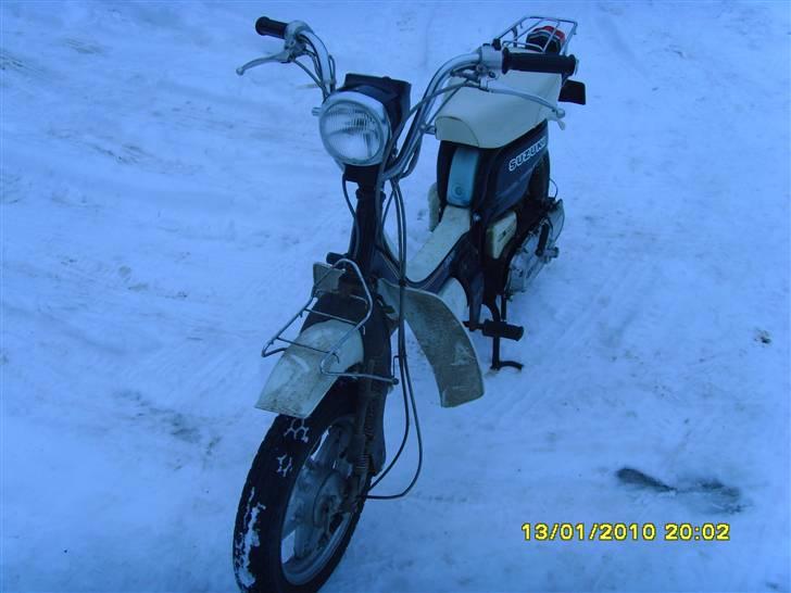 Suzuki   - FØR FØR FØR FØR FØR FØR FØR FØR FØR FØR FØR FØR FØR ! billede 3