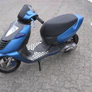 Aprilia Sonic (SOLGT)