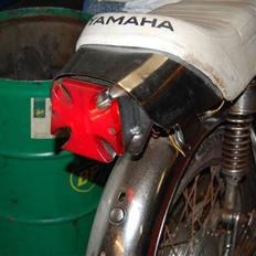 Yamaha DX 4 gear.  STJÅLET 