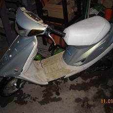 Yamaha Jog Artistic Spec.(solgt)