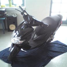 Yamaha Jog r / Vilddyret xD