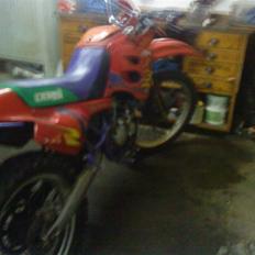 Derbi senda r solgt død